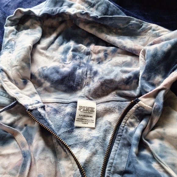 PINK Hoodie - Picture 5 of 7